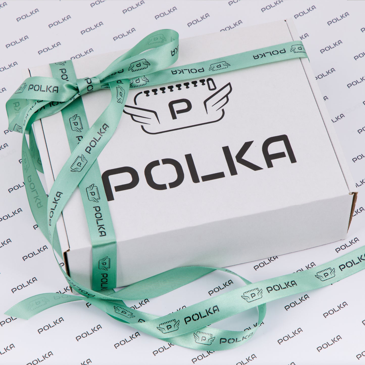 Mr & Mrs Luxury Travel Vanity Bag Mint